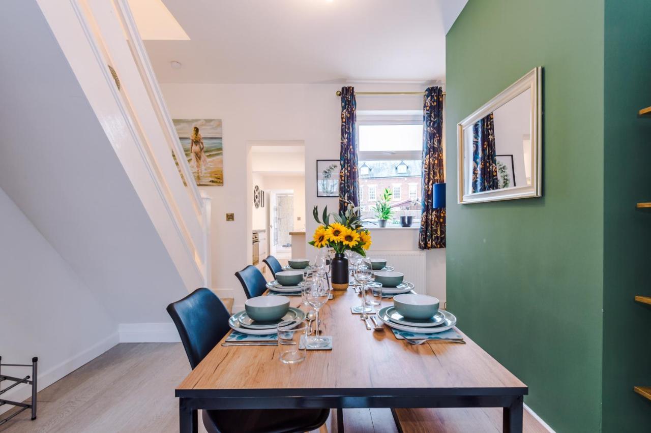 Stunning 3-Bed Home In Nantwich By 53 Degrees Property - Amazing Location, Ideal For Groups - Sleeps 6 Exteriör bild